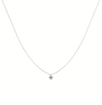 18K Gold Princess Cut Floating Diamond Necklace