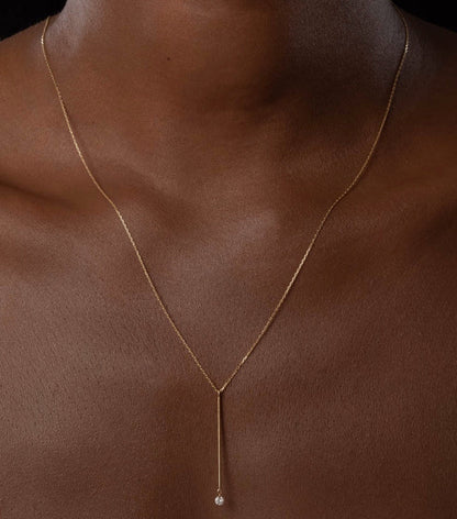 18K Rose Gold Floating Diamond Bar Lariat